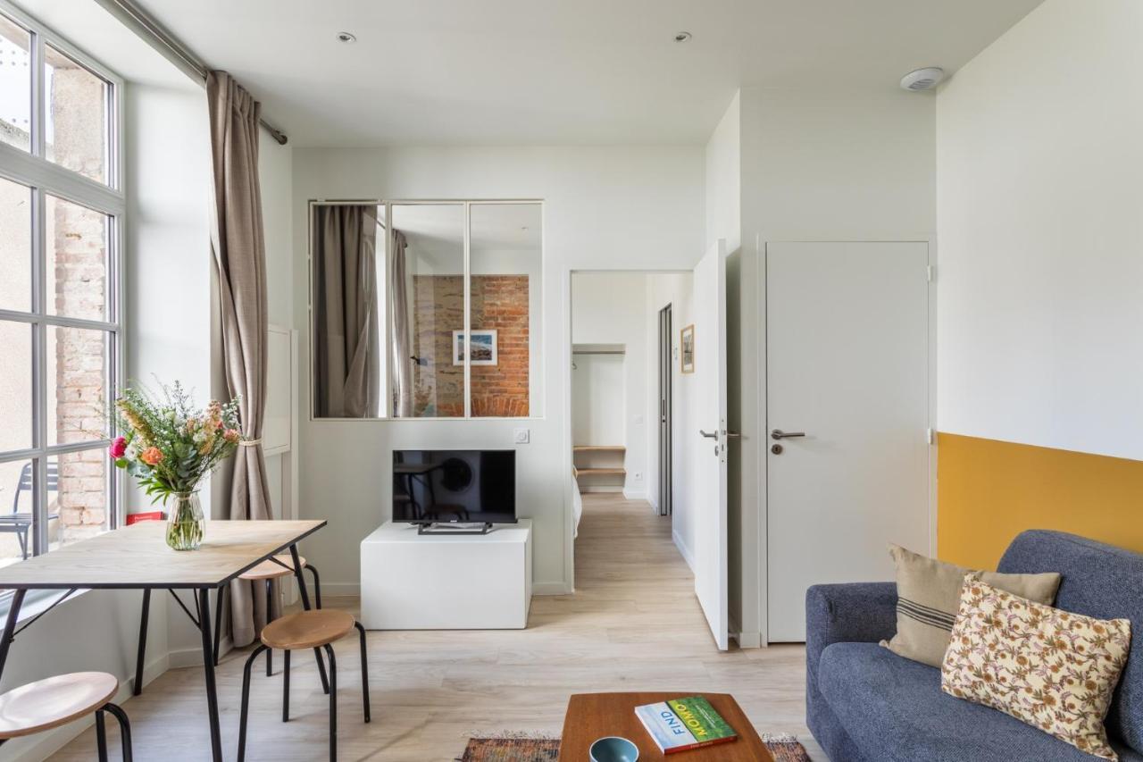 Les Carmelites - Appartements Dans L'Hyper-Centre De Rennes Exteriör bild