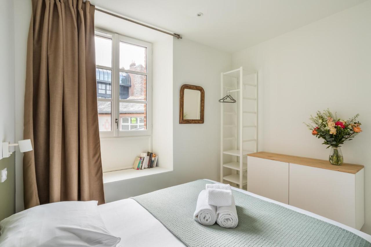 Les Carmelites - Appartements Dans L'Hyper-Centre De Rennes Exteriör bild