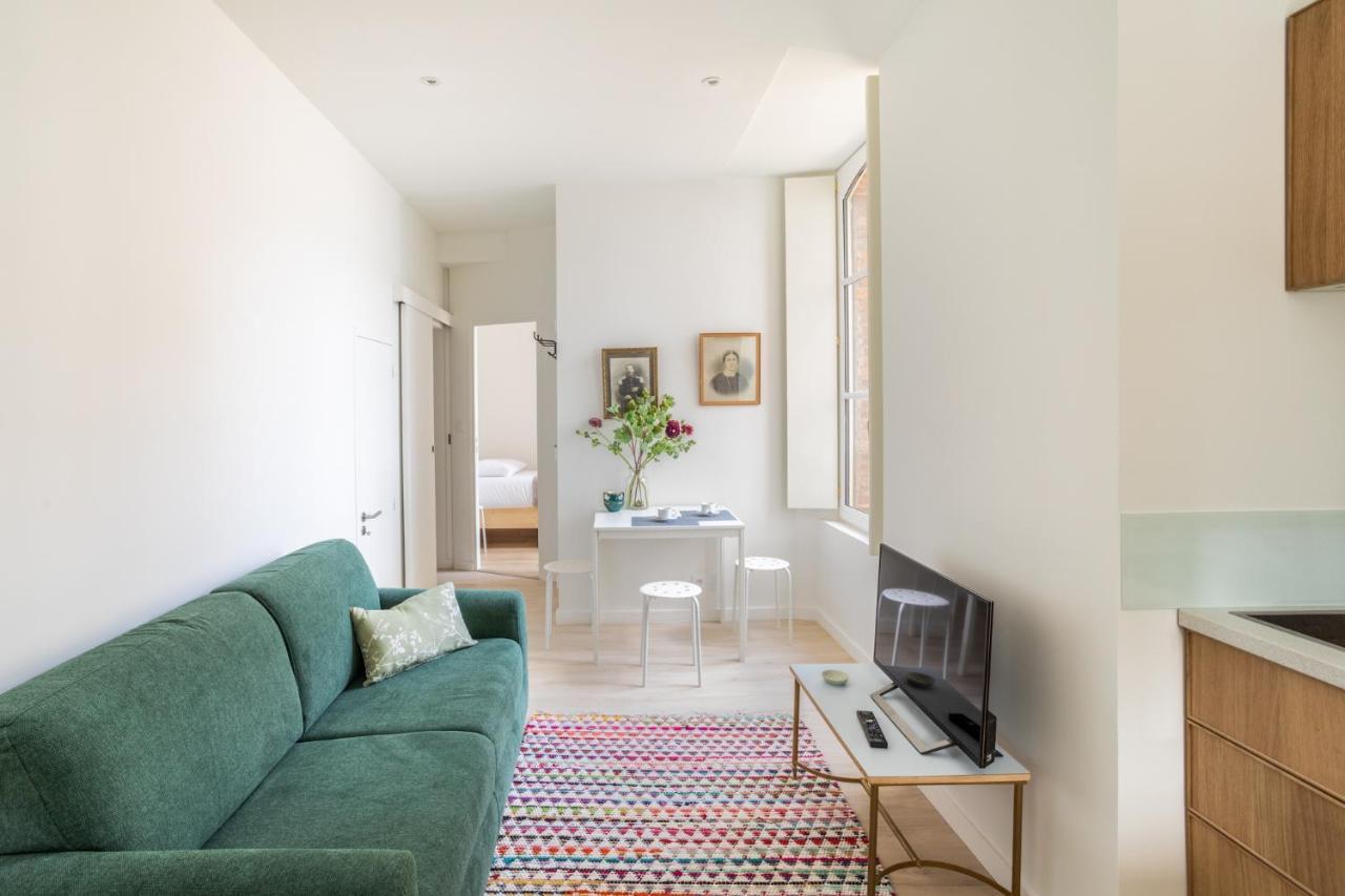 Les Carmelites - Appartements Dans L'Hyper-Centre De Rennes Exteriör bild