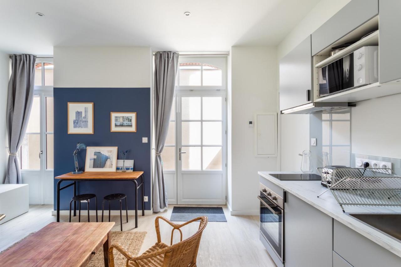 Les Carmelites - Appartements Dans L'Hyper-Centre De Rennes Exteriör bild